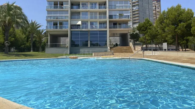 Ático dúplex a estrenar en la zona de Poniente de Benidorm.