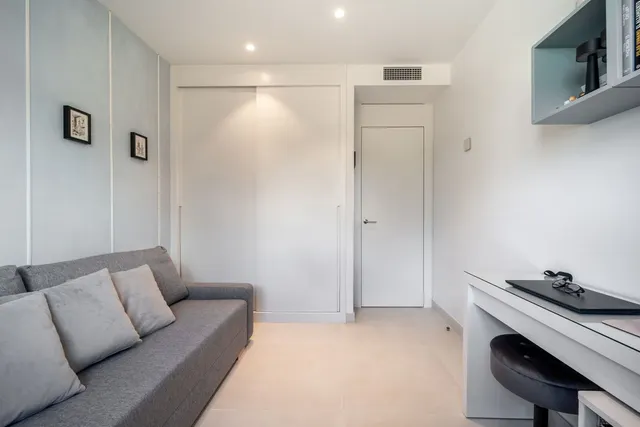 Apartamento 3 habitaciones 131m² en venta - Centro — 26