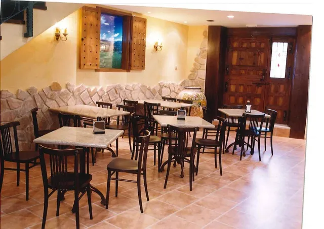 EXCLUSIVAS ROMERO, comercializa RESTAURANTE totalmente monta - foto 5