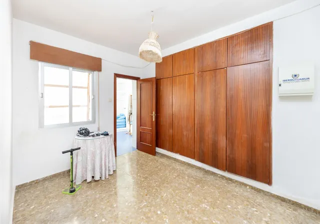 Casa en esquina con amplios espacios en Belicena, Vegas del Genil — 10