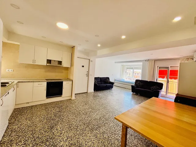 Oferta especial hasta final de año. Vivienda frente centro médico de Beniopa. carrer 1 de Maig — 8