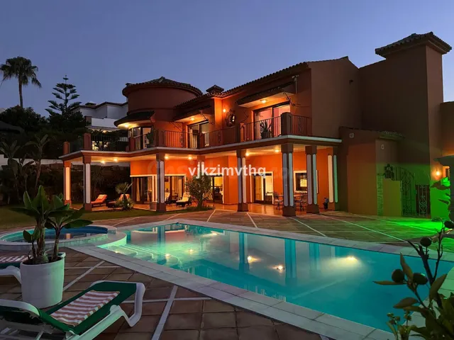 Chalet 5 habitaciones 761m² en venta - Costa del Sol - foto 5