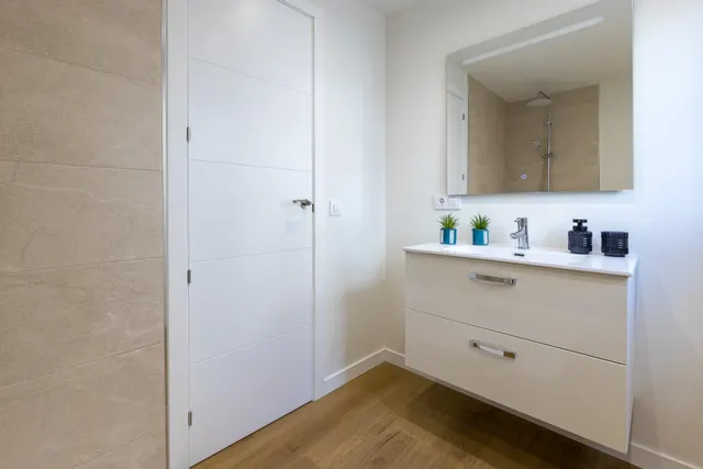Piso reformado y luminoso con balcón en Palma — 22