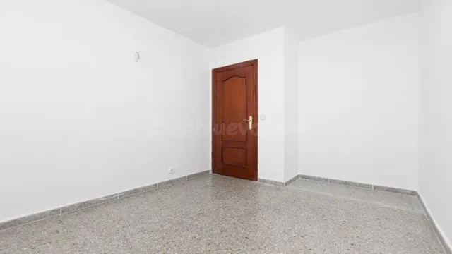 PISO EN VENTA CON INQUILINO - EL PRAT DE LLOBREGAT — 4