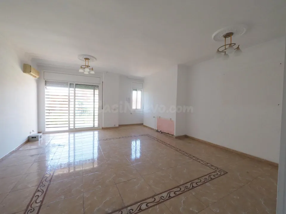 Se vende piso en gava
