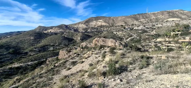 Terreno urbano con vistas al mar en Coveta Fumá – El Campell - foto 4