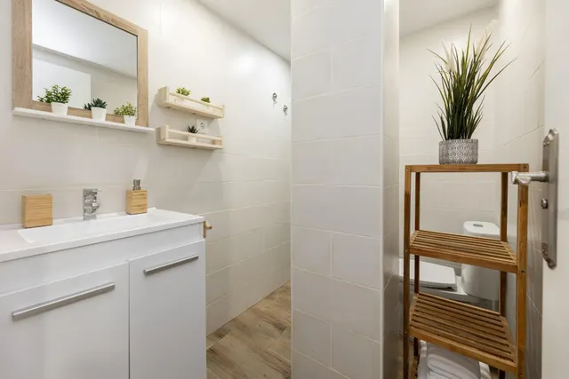 Apartamento turístico en venta con alta rentabilidad en pleno centro de Granad — 18
