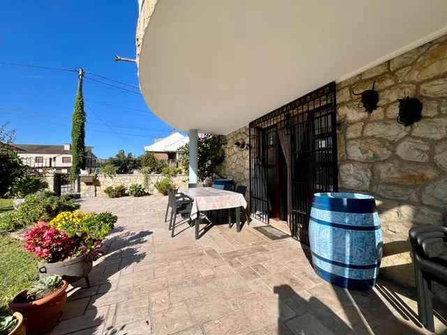 4 Apartamentos Turísticos en Venta a 800 m de la Playa de Somo — 21