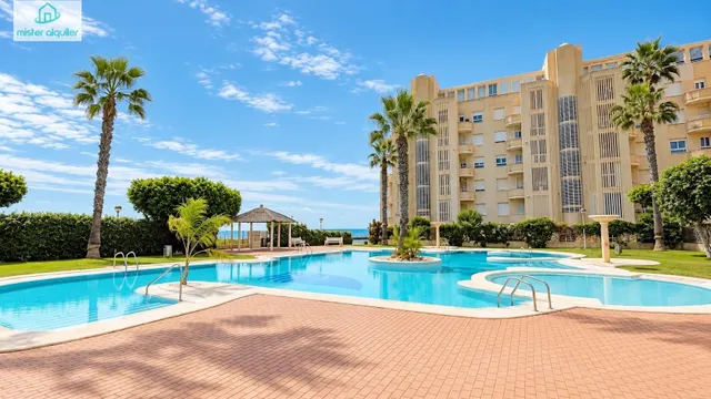 EL CAMPELLO A SU RITMO: PATIO, BARBACOA Y VISTAS AL MAR — 23