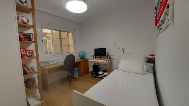 Piso bajo con sotano en residencial Conde Barcelona — 11