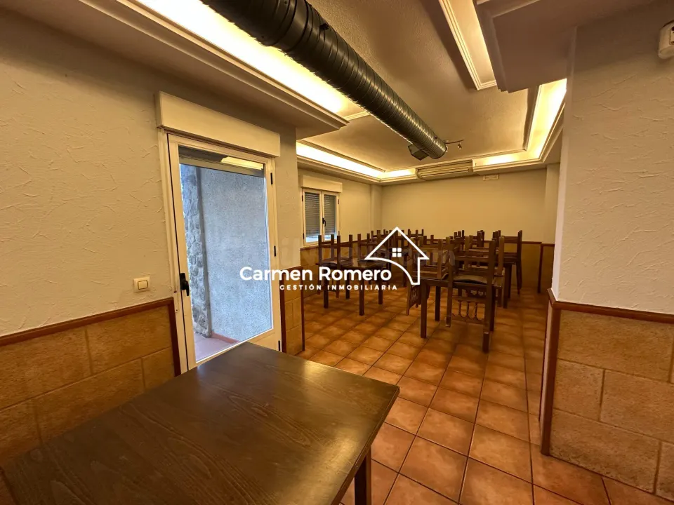 NEGOCIO DE HOSTERIA EN ALQUILER