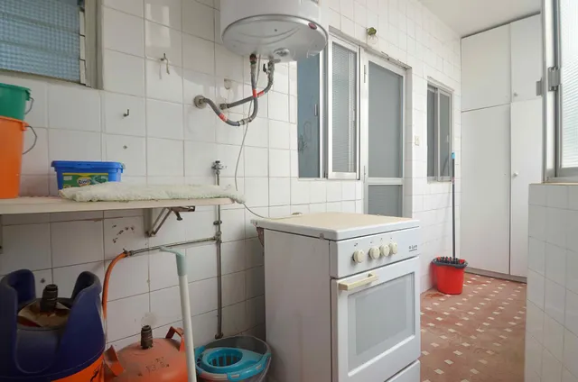 Piso de 4 dormitorios en venta en calle Doctor Carracido. — 12