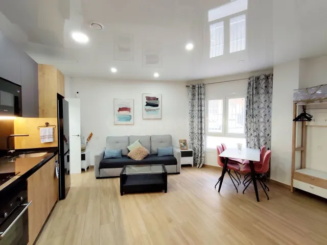 Apartamento 1 habitación 47m² en venta - Estacion de autobus - foto 5