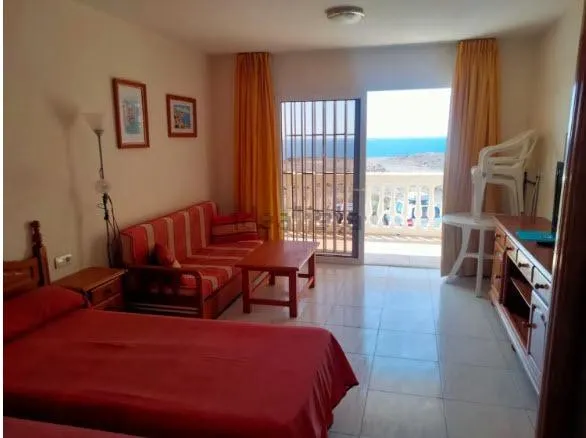 Costa Arona. Loft, primera linea mar con vistas directas en urbanizacion cerrada — 2