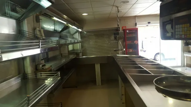 Local en venta  totalmente equipado para fruteria — 17