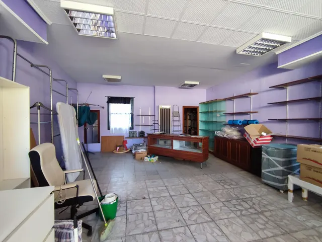 Local comercial en Aranguren — 5