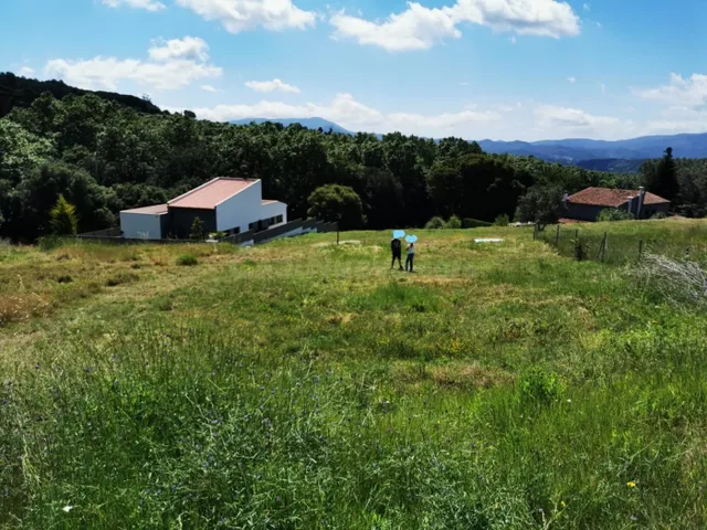 CAMPINS: MAGNÍFICO SOLAR URBANO DE 604 m2 - foto 3