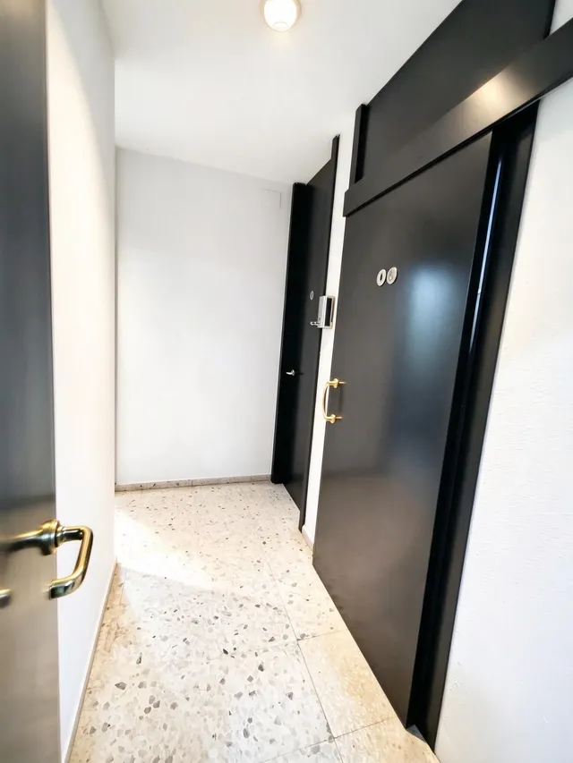 Local para oficinas, gimnasio o clínica en venta en el Centro de Badajoz — 8