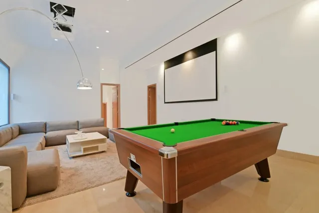 Preciosa villa a pies de campos de golf. — 13
