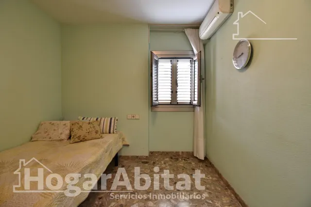 CHALET CON TERRAZA, GARAJE Y BARBACOA EN LA PLAYA DE GANDÍA — 36