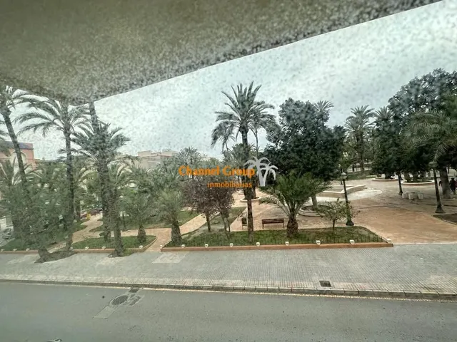 ESPECTACULAR OFICINA EN VENTA O ALQUILER CON INMEJORABLES VISTAS EN ELCHE! — 20