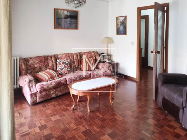 PISO EN ALQUILER JUNTO AL PARQUE PARA ESTUDIANTES! - foto 2