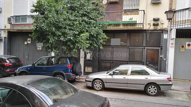Local comercial 510m² en venta - Nervión - foto 3