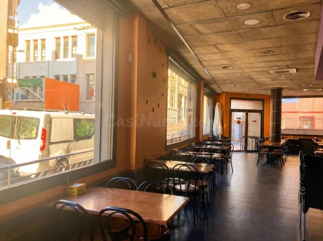 LOCAL COMERCIAL EN VENTA EN ZONA MUY AFLUENTE DE CALELLA – L - foto 2