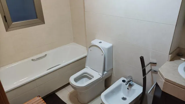 Precioso piso en alquiler de larga duración en zona de Parque Litoral. — 18
