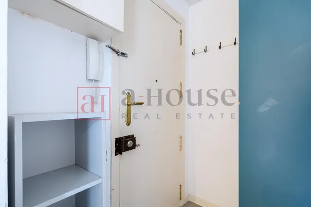 Piso listo para entrar a vivir con balcón en sant gervasi — 25