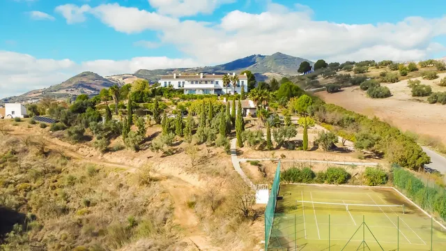 Hotel 13 habitaciones 999m² en venta - South of spain — 7
