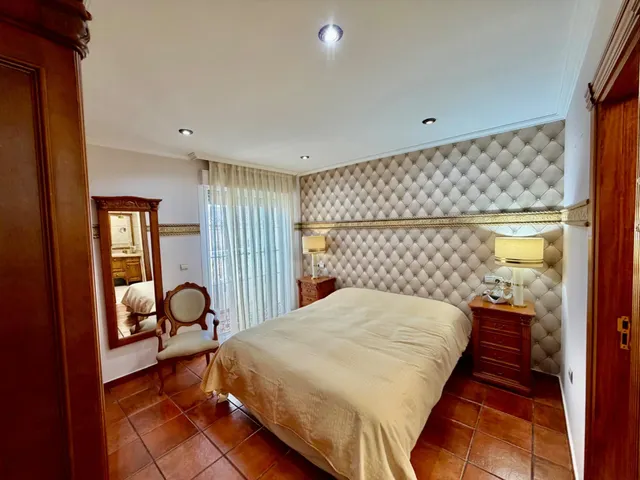 Casa 4 habitaciones 189m² en venta - La Zenia — 24