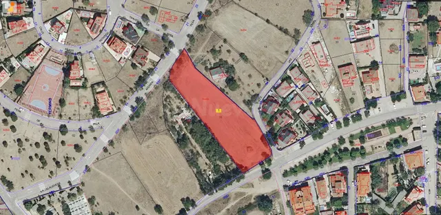 Parcela urbana en venta en El Molar - foto 4