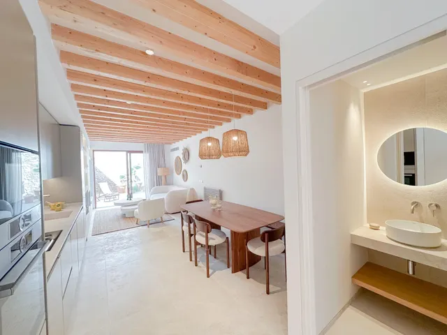 Casa con carácter y vistas a la Tramuntana en Mancor de la Vall — 29