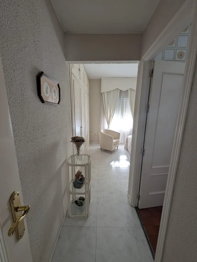 PISO EN ZONA ALMENDRAL — 8