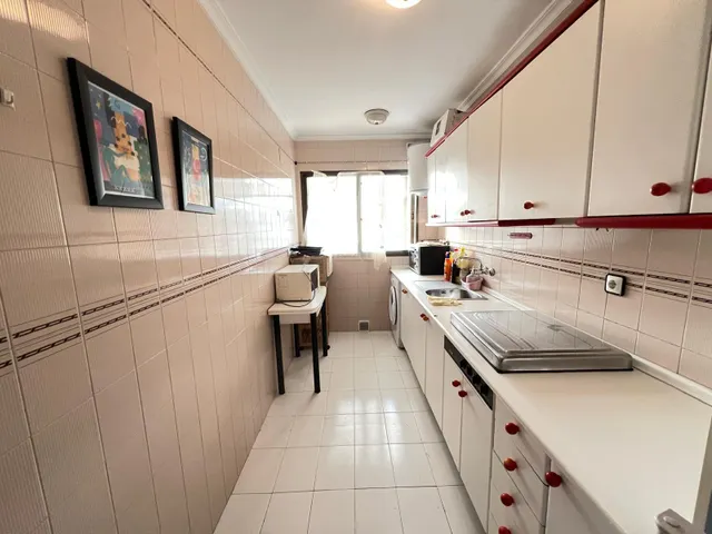 Apartamento con garaje en el centro — 10