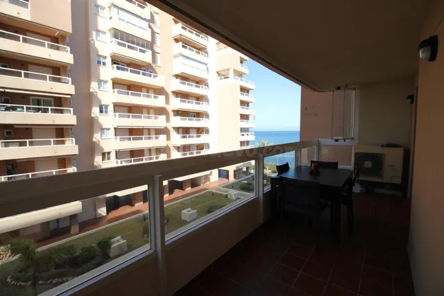 Piso con balcón al Mediterráneo - foto 2