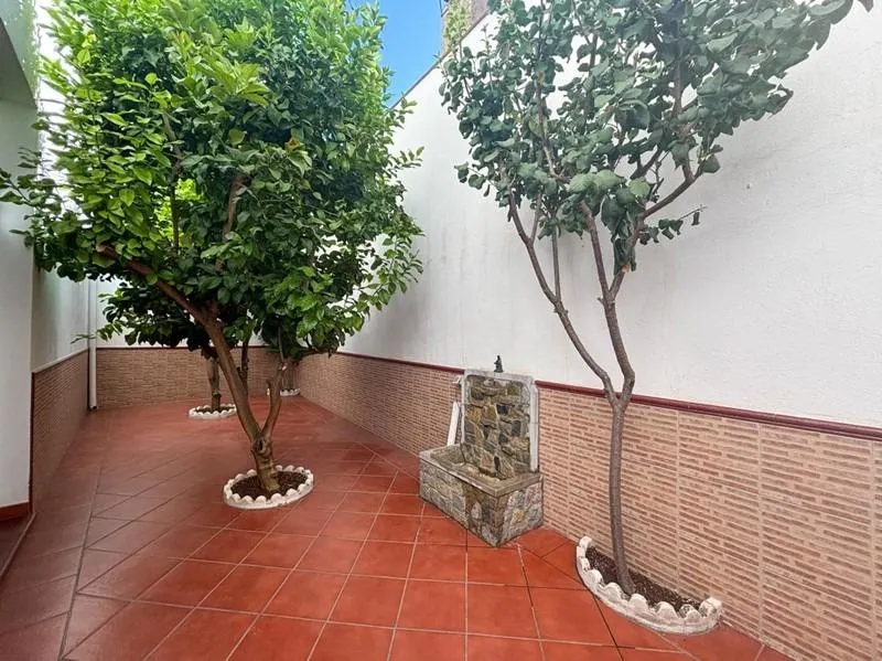 CASA EN VENTA EN ATARFE