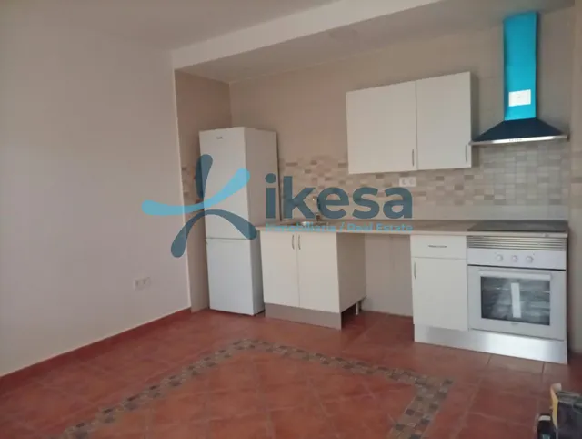 Oficina en Venta en el Encantador Albaicín de Granada — 12