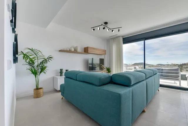 FABULOSO ÁTICO EN RESIDENCIAL DE LUJO CON VISTAS AL MAR EN FINESTRAT. — 7