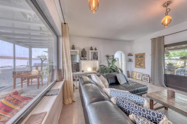 Finca independiente con jardín privado y vistas abiertas en Las Cabreras, Lanzarote. — 3