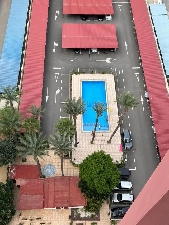 Estudio Reformado en Primera Línea de Playa Levante Benidorm! — 14
