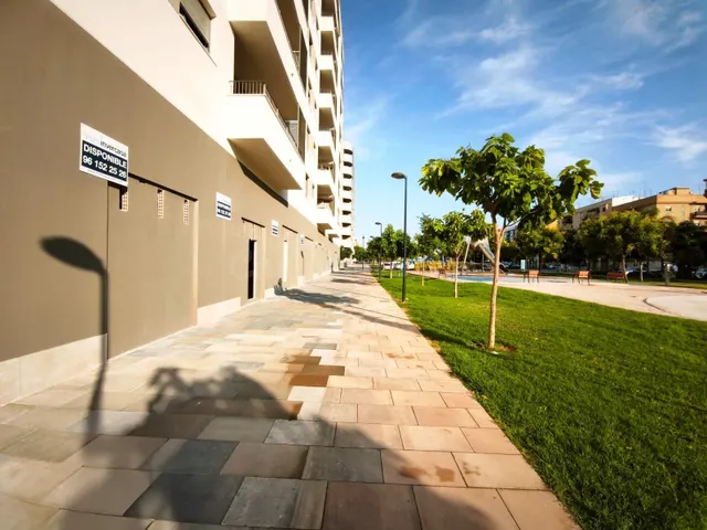 ¡A Estrenar! Local comercial diáfano de 102 m2 en parque Mol - foto 3