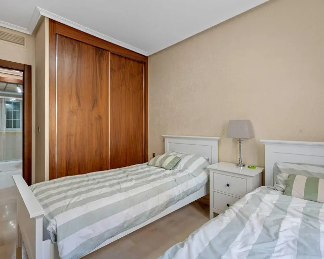 Apartamento de lujo 50m del mar — 17
