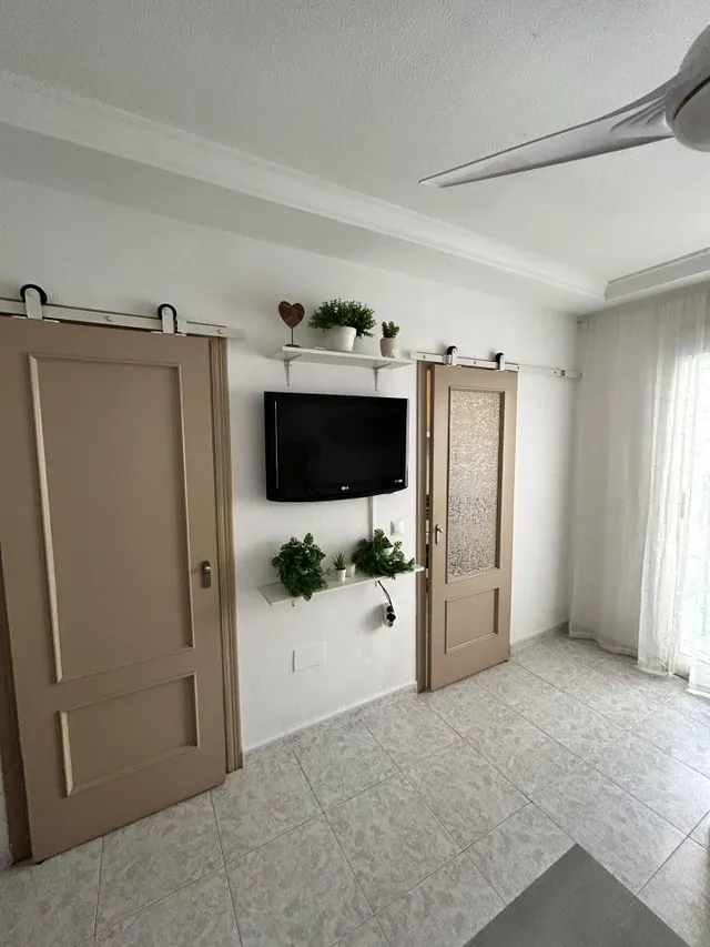 Apartamento en planta baja a 650 m de Playa del Cura — 10