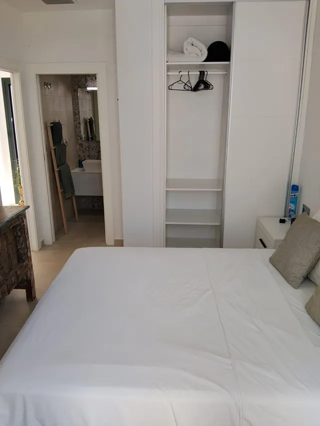 Villa independiente de 3 dormitorios con piscina privada en Daya Nueva — 12