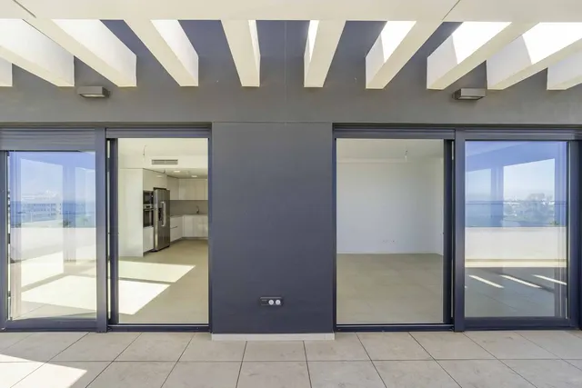 Ático 4 habitaciones 156m² en venta - Centro — 31