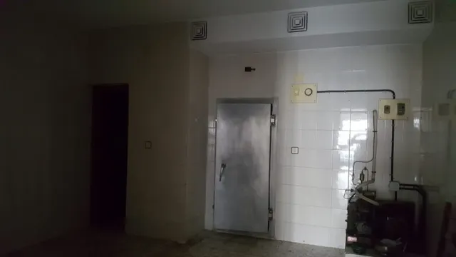 LOCAL COMERCIAL — 6