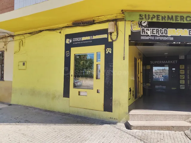 EN VENTA LOCAL COMERCIAL PROPIEDAD + NEGOCIO 24H