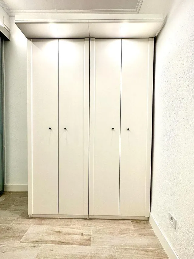 Planta baja 1 habitación 72m² en alquiler - Centro — 17